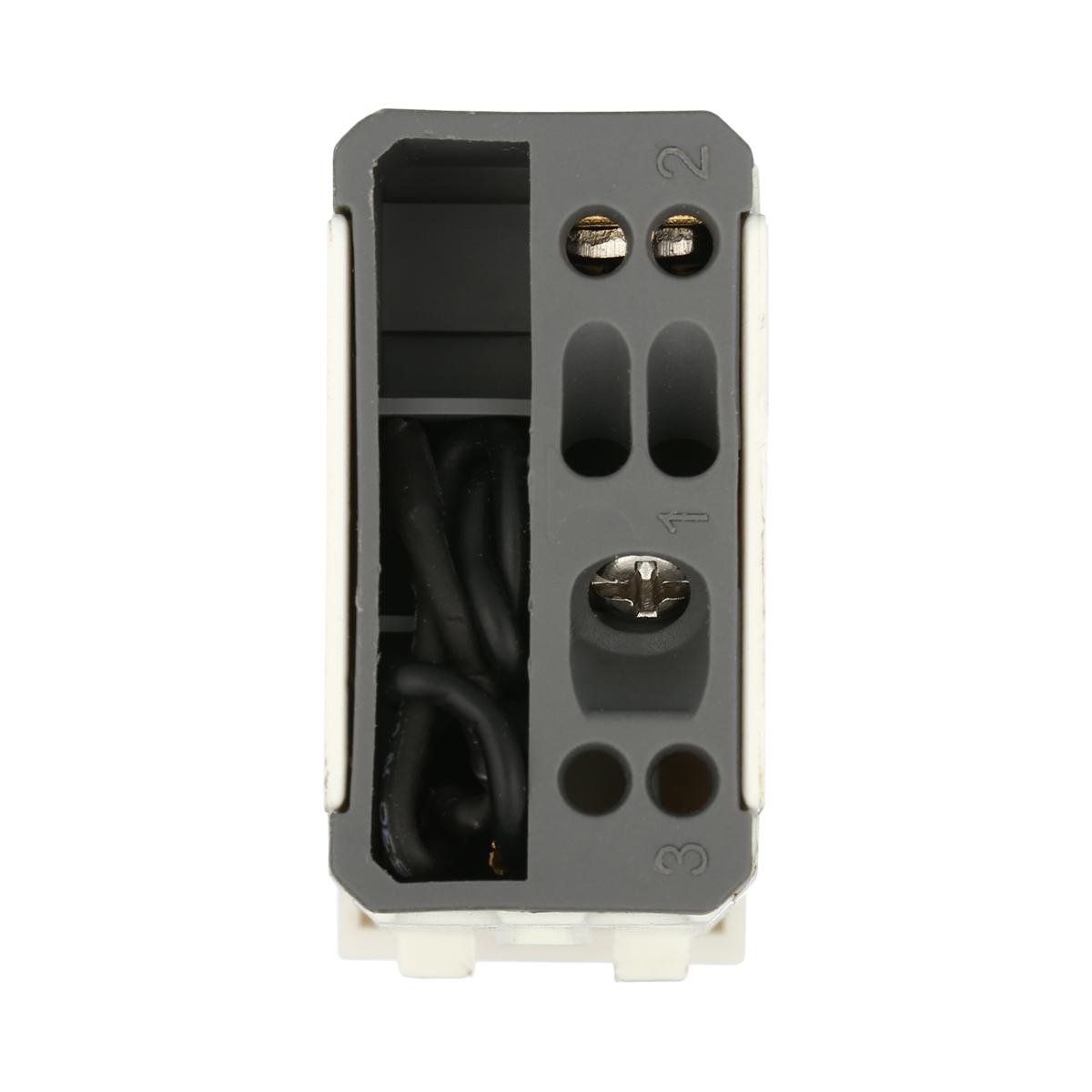 Переключатель LK Studio с двух мест, с индикатором 45х22,5мм (схема 6L) 16 A, 250 B (белый) LK45 850404-1