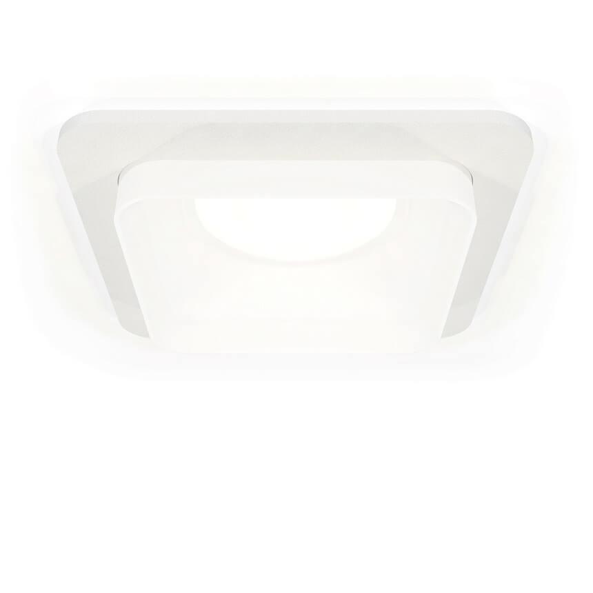 Комплект встраиваемого светильника Ambrella light  XC7901013 SWH/FR белый песок/белый матовый MR16 GU5.3 (C7901, N7755)