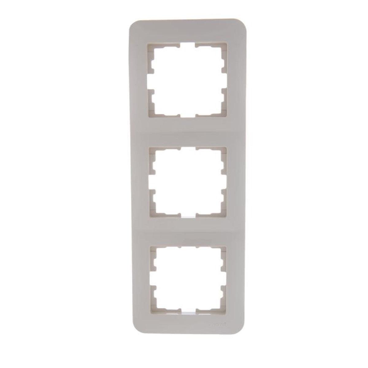 Рамка 3-ая вертикальная Lezard Karina Life кремовая 708-0300-153