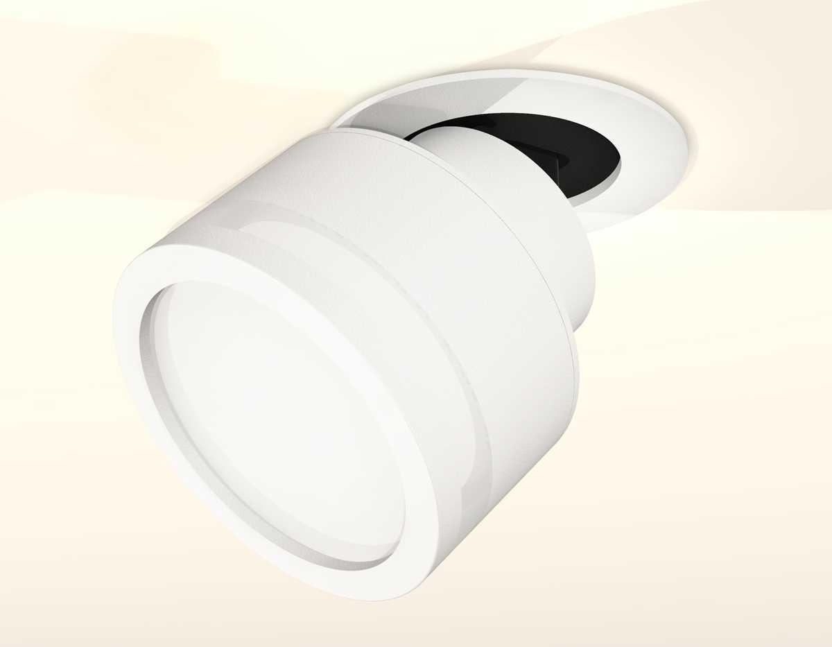 Комплект спота Ambrella light Techno Spot XM (A2241, A2105, C8101, N8412) XM8101522