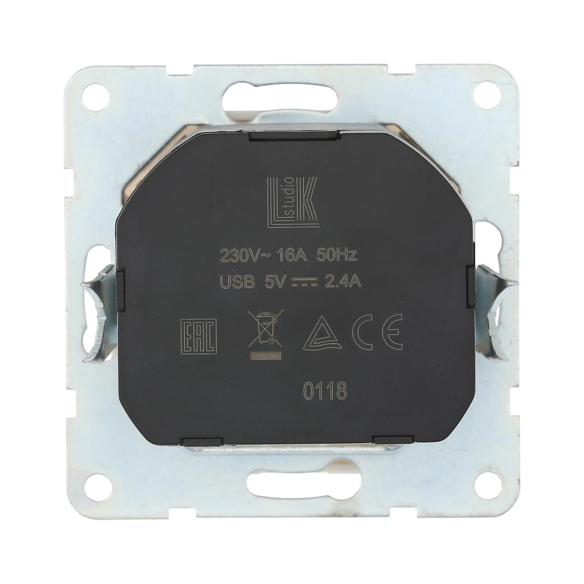 Розетка LK Studio с з/к + 2хUSB разъема, 2А (белый) LK60 868004-1