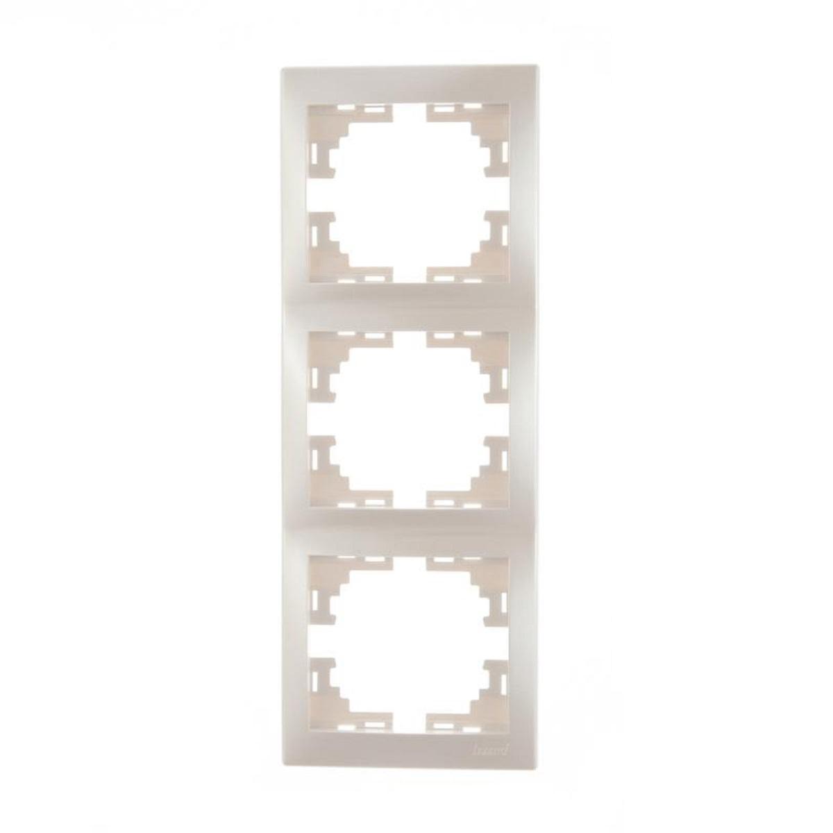 Рамка 3-ая вертикальная Lezard Mira белый жемчуг 701-3000-153